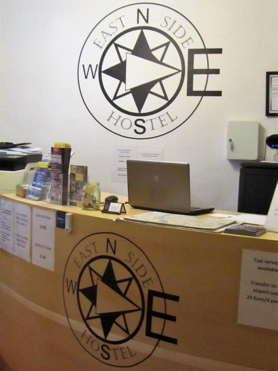 East Side Hostel Budapest Eksteriør bilde
