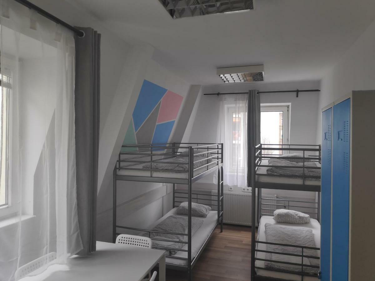 East Side Hostel Budapest Eksteriør bilde
