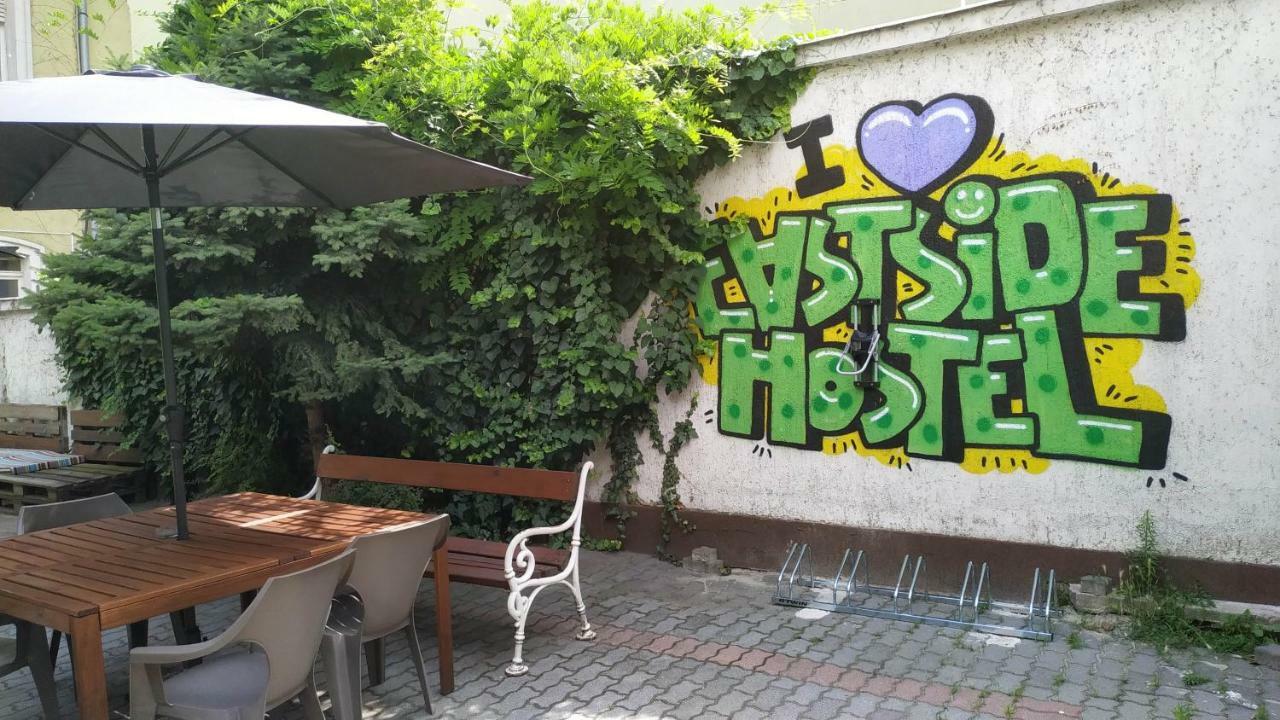 East Side Hostel Budapest Eksteriør bilde