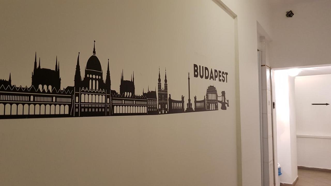 East Side Hostel Budapest Eksteriør bilde