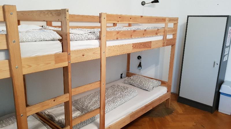 East Side Hostel Budapest Eksteriør bilde